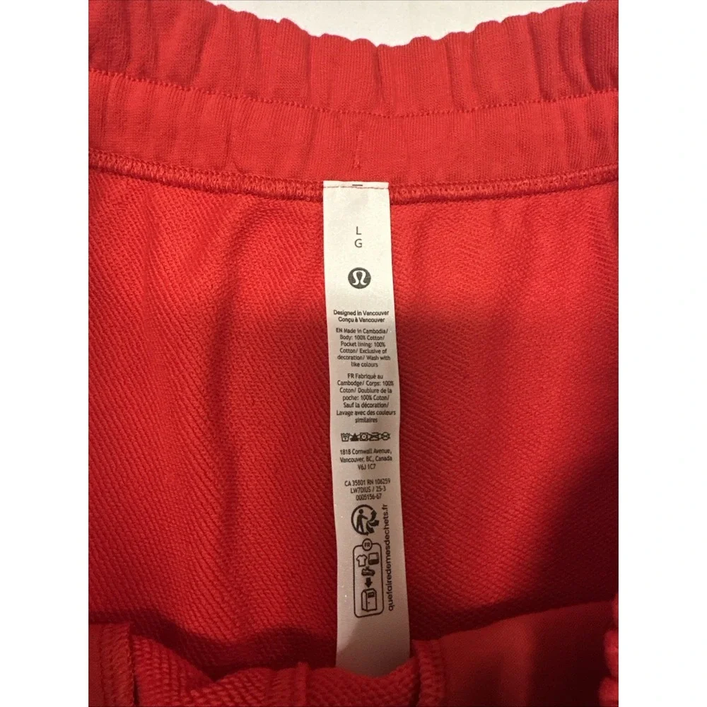Lululemon Size Large French Terry Graphic Mid Rise Tennis Shorts LURD 3